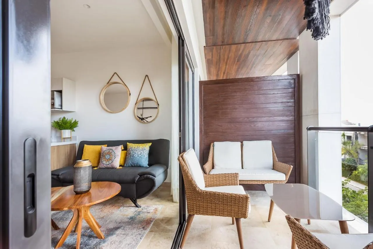 Apartment 2Br In Top Location, Condo Ipana Brand New, High Speed Wifi, 3 Rooftop Pools, Gym And Rooftop Bar With Ocean View Playa del Carmen